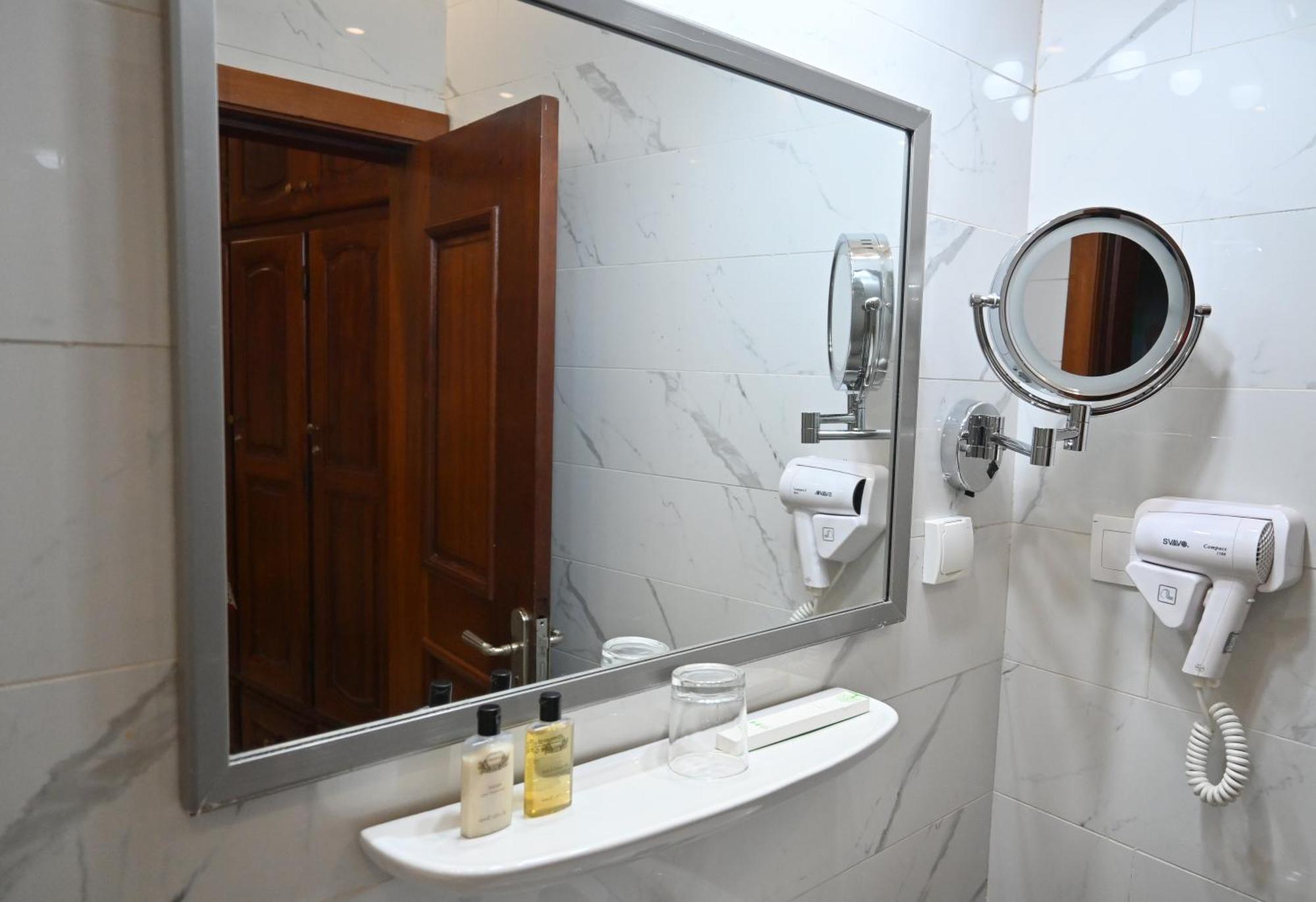 Grand Hotel Akwa Duala Zewnętrze zdjęcie